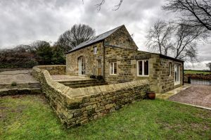 cow well barn 67 sm.jpg